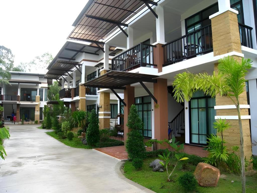 Nattha Waree Hot Spring Resort And Spa Ban Nua Khlong Екстериор снимка