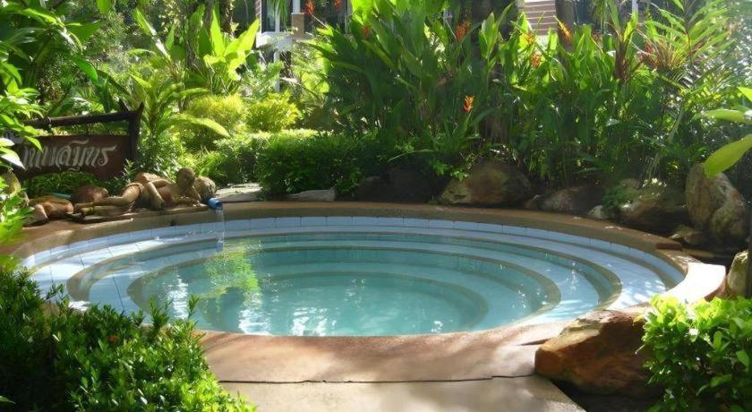 Nattha Waree Hot Spring Resort And Spa Ban Nua Khlong Екстериор снимка